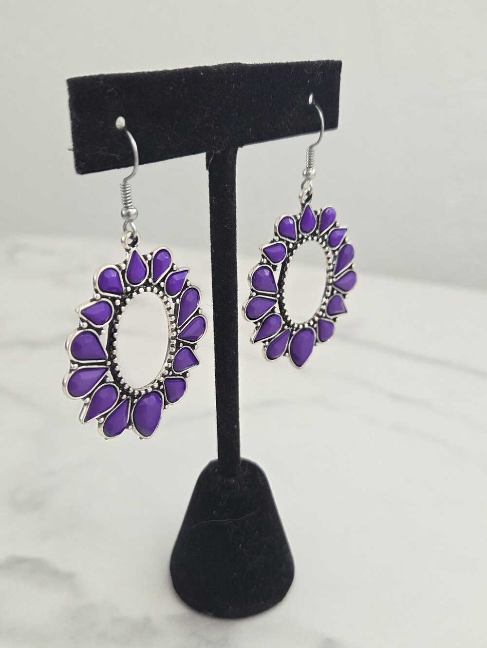 ​Paparazzi Purple Teardrop Bead Silver Oval Frame Dangle Earrings - Picture 7 of 12